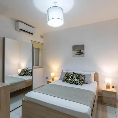 Cozy Apartment, Close To The Sea C4 St. Paul's Bay Exterior photo