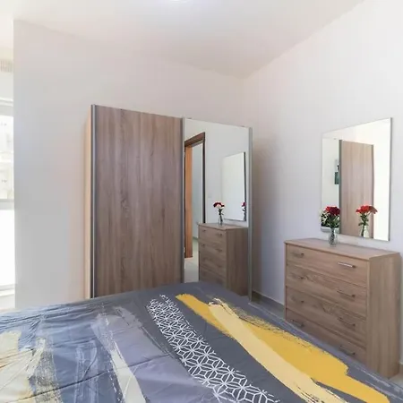 Cozy Apartment, Close To The Sea C4 St. Paul's Bay Exterior photo