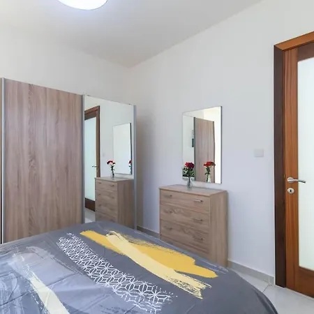 Cozy Apartment, Close To The Sea C4 St. Paul's Bay Exterior photo