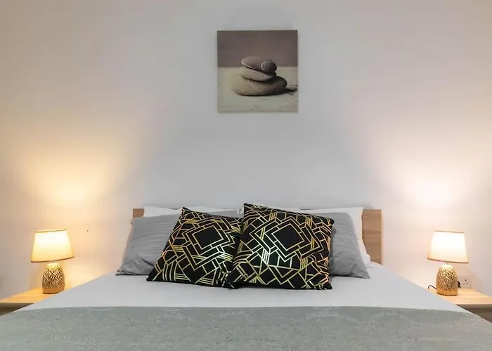 Cozy Apartment, Close To The Sea C4