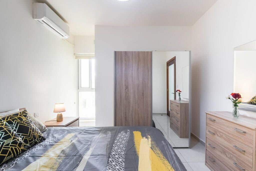Lägenhet Cozy Apartment, Close To The Sea C4 *