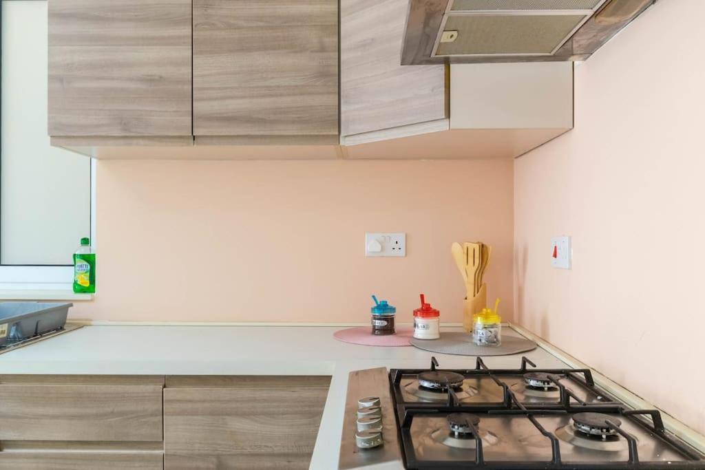 Cozy Apartment, Close To The Sea C4 *